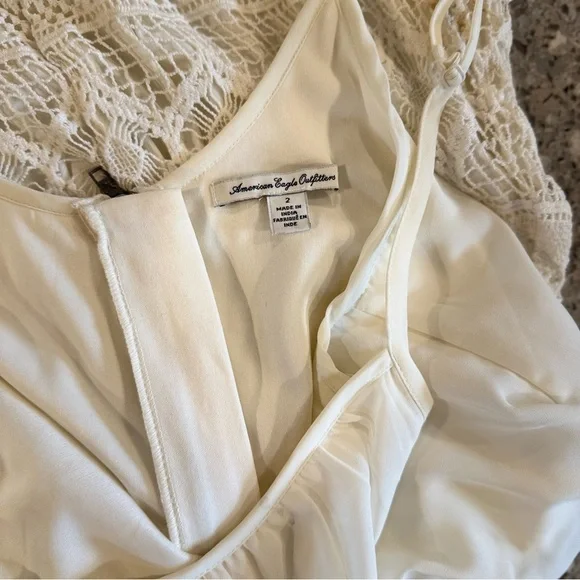 American Eagle Ivory Overlay Dress - Size 2 - Pre-Loved ⭐🤍 - Picture 6 of 13